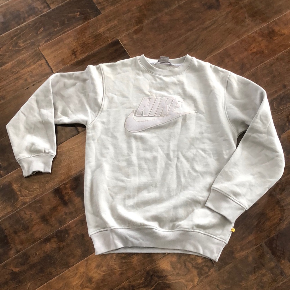 Grey- Nike Sweatshirt. Excellent condition!